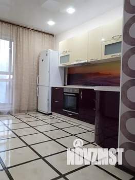 1-к квартира, посуточно, 40м2, 7/15 этаж