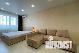 1-к квартира, посуточно, 40м2, 23/25 этаж