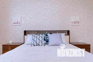 1-к квартира, посуточно, 38м2, 8/25 этаж