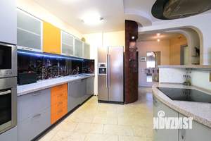3-к квартира, на длительный срок, 100м2, 7/17 этаж