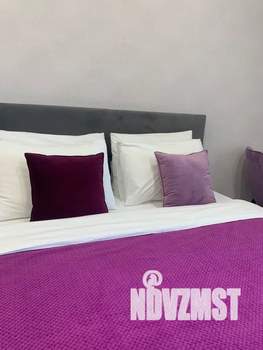 Студия квартира, посуточно, 32м2, 13/16 этаж