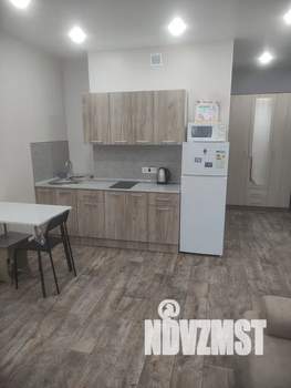 Студия квартира, посуточно, 28м2, 12/25 этаж