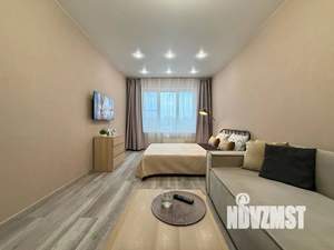 1-к квартира, посуточно, 35м2, 5/17 этаж