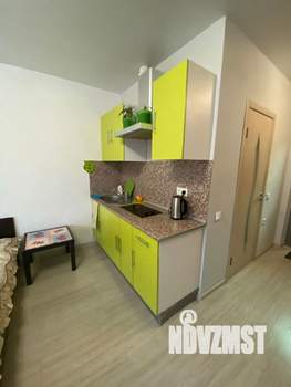 Студия квартира, посуточно, 25м2, 3/17 этаж