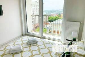 2-к квартира, посуточно, 45м2, 7/17 этаж