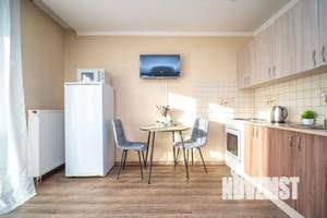 Студия квартира, посуточно, 36м2, 11/17 этаж