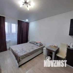 Студия квартира, посуточно, 30м2, 11/25 этаж