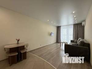 1-к квартира, посуточно, 48м2, 8/17 этаж