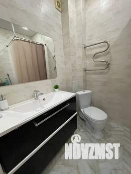 Студия квартира, посуточно, 36м2, 16/17 этаж