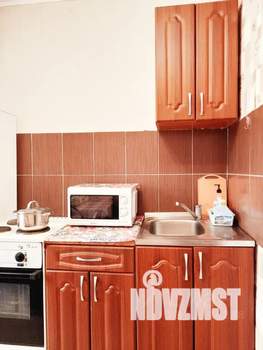 1-к квартира, посуточно, 34м2, 4/9 этаж