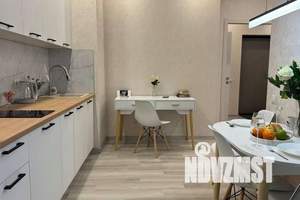 1-к квартира, посуточно, 38м2, 4/25 этаж