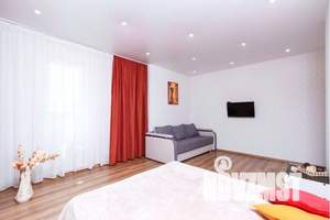 1-к квартира, посуточно, 42м2, 4/25 этаж