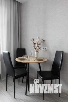 1-к квартира, посуточно, 45м2, 23/25 этаж