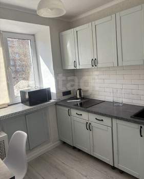 2-к квартира, на длительный срок, 42м2, 5/5 этаж