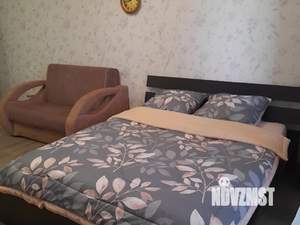 Студия квартира, посуточно, 30м2, 10/18 этаж
