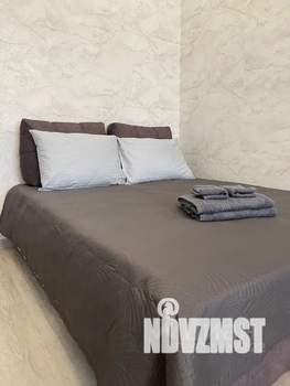 Студия квартира, посуточно, 36м2, 16/17 этаж