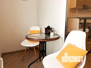 Студия квартира, посуточно, 35м2, 23/25 этаж