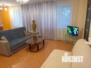 1-к квартира, посуточно, 72м2, 1/1 этаж