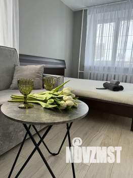 1-к квартира, посуточно, 35м2, 5/5 этаж