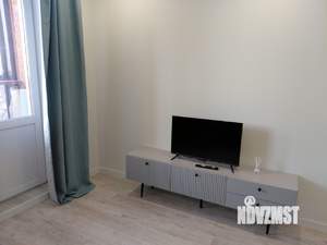 Студия квартира, на длительный срок, 28м2, 13/25 этаж