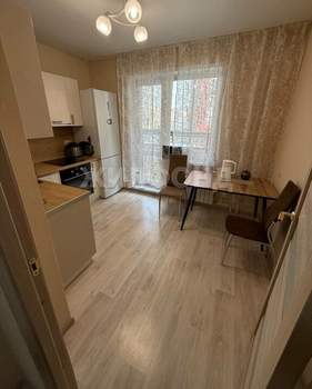 1-к квартира, на длительный срок, 37м2, 3/17 этаж