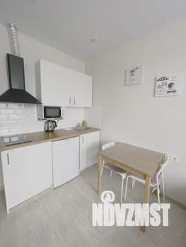 Студия квартира, посуточно, 26м2, 1/25 этаж