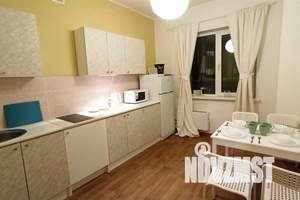 1-к квартира, посуточно, 40м2, 13/17 этаж