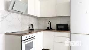 3-к квартира, посуточно, 63м2, 1/1 этаж
