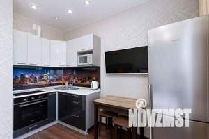 1-к квартира, посуточно, 35м2, 25/25 этаж