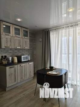 Студия квартира, посуточно, 36м2, 6/18 этаж