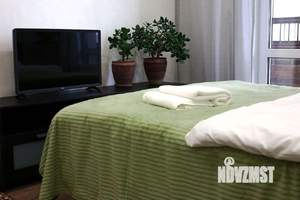 1-к квартира, посуточно, 43м2, 13/25 этаж