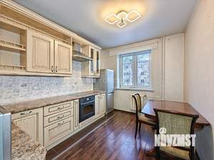 2-к квартира, на длительный срок, 62м2, 3/17 этаж