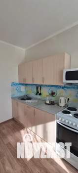 1-к квартира, посуточно, 40м2, 4/25 этаж