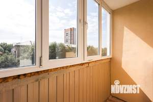 Студия квартира, посуточно, 30м2, 6/8 этаж