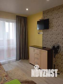 Студия квартира, посуточно, 25м2, 11/24 этаж