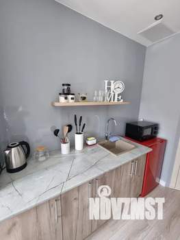 Студия квартира, посуточно, 13м2, 1/9 этаж