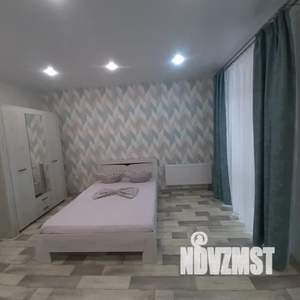 Студия квартира, посуточно, 36м2, 11/13 этаж