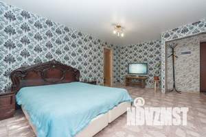 3-к квартира, посуточно, 55м2, 1/5 этаж