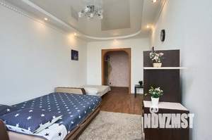 1-к квартира, посуточно, 46м2, 13/18 этаж