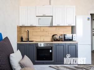 Студия квартира, посуточно, 35м2, 8/25 этаж