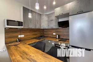 1-к квартира, посуточно, 30м2, 4/25 этаж