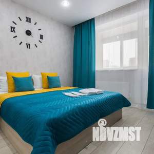 1-к квартира, посуточно, 38м2, 3/25 этаж