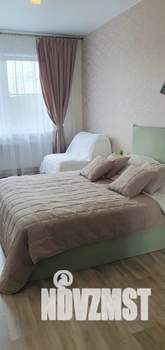 1-к квартира, посуточно, 48м2, 5/17 этаж