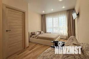 1-к квартира, посуточно, 35м2, 1/17 этаж