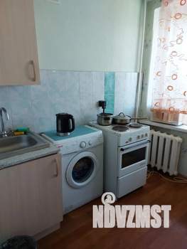 1-к квартира, посуточно, 35м2, 6/9 этаж