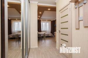 1-к квартира, посуточно, 32м2, 3/25 этаж