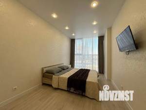 1-к квартира, посуточно, 40м2, 4/25 этаж
