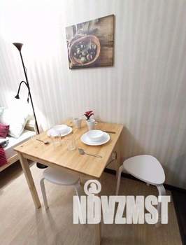 1-к квартира, посуточно, 18м2, 1/1 этаж