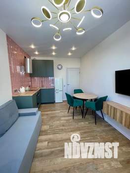 2-к квартира, посуточно, 40м2, 13/30 этаж