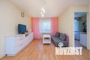 2-к квартира, посуточно, 50м2, 3/5 этаж